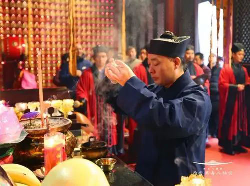 死胎是埋了还是扔了，让大师来告诉你