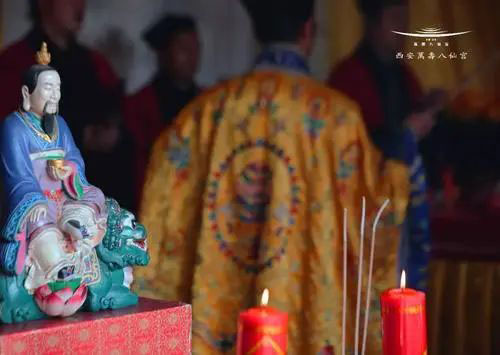 清明节烧纸一定不能拍照_这是对先人的不尊敬