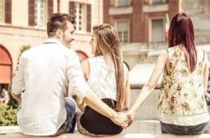 婚后招烂桃花怎么办?斩烂桃花最有效的方法!