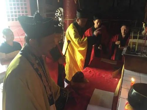 “天财”入财库,十月财运最好的生肖