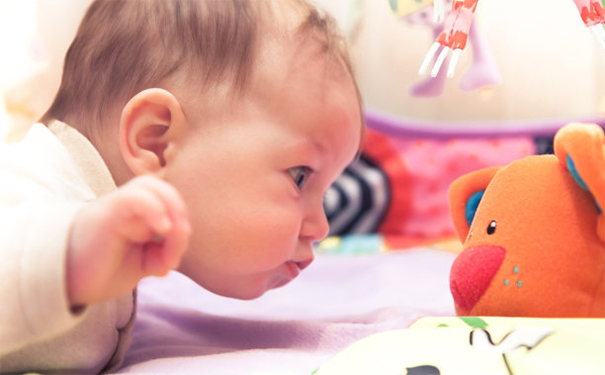 40天小孩受到惊吓怎么办,赶紧请师父来叫魂