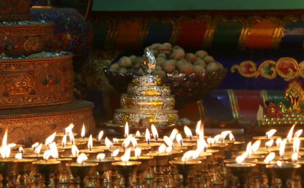 久治不愈找不到病因,有可能是撞邪了