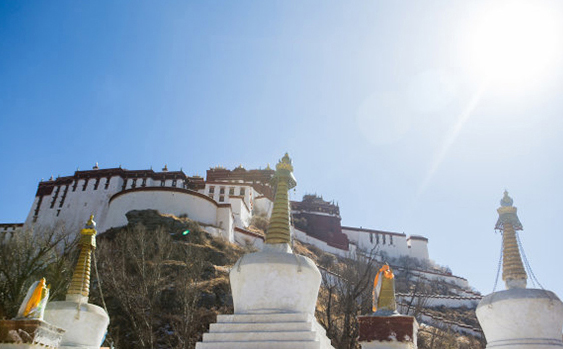 民间烧纸时的禁忌,记得天黑之后再去烧纸