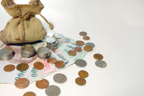 无财无库,也照样得富贵,的八字