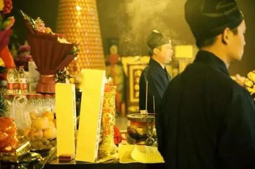 周岁宴择吉日大师教你选