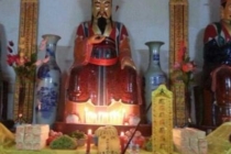 婴灵缠身母亲的表现很多，最好找人超度