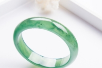 卧室梳妆台怎么放旺财，现在改还来得及