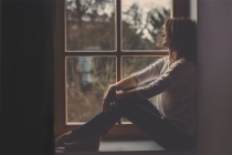 中邪之后父亲久病不愈每天都想哭