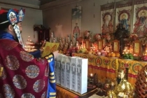 可就近去财神庙补财库