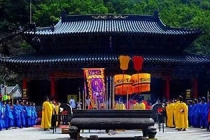 八字正官与七杀在社会背景中的权利体现与构成规则