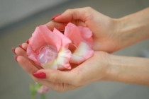 烟供炉做烟供功德无量，化解尘世的烦恼