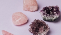 招桃花的石头有什么 戴上这些 桃花运滚滚来