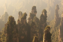 撞邪之后久病不愈 就是因为身上跟着东西